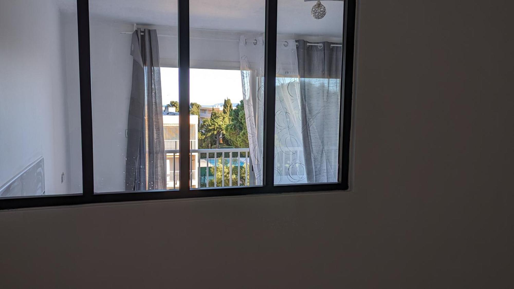 Studio Avec Coin Nuit, 100 M De La Mer Le Lavandou Exteriér fotografie